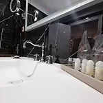 מלון Boutique Bora פאקוסטאן