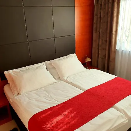 Hotel Boutique Bora & Garamm