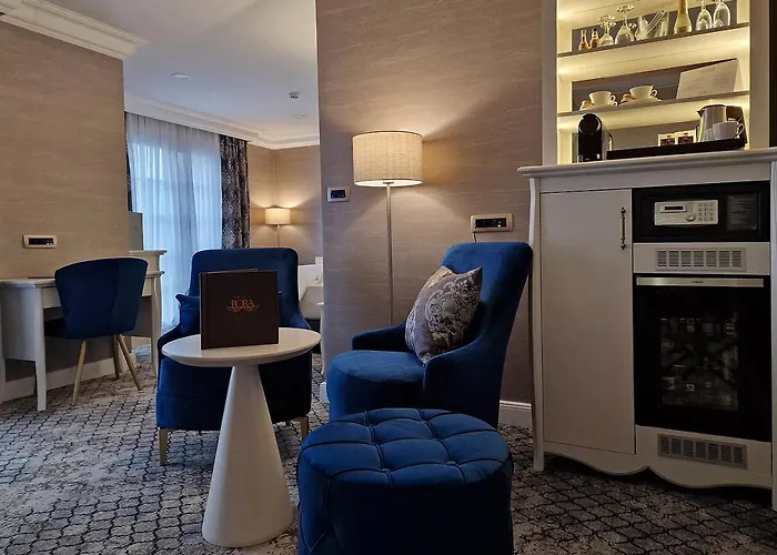 Boutique Bora Hotel 5*