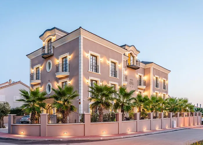 Отель Boutique Bora 5*