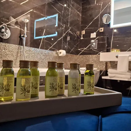 Boutique Bora & Garamm Hotel