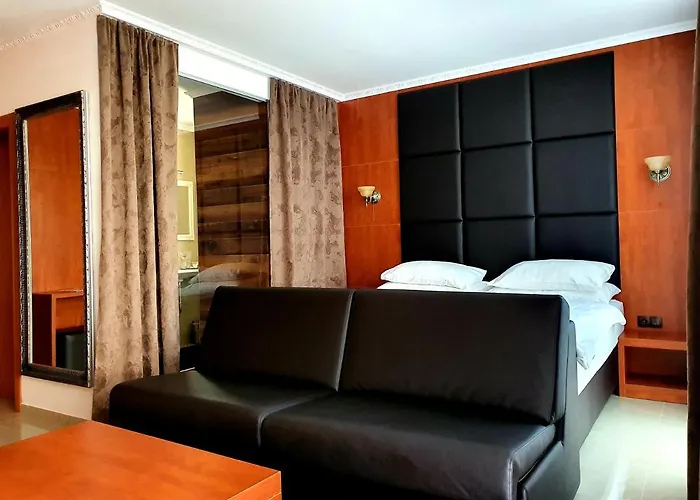 Boutique Bora فندق 5*