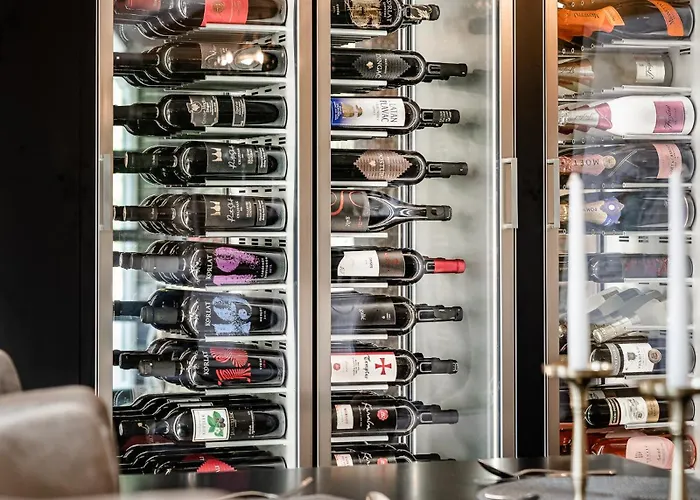 호텔 Boutique Bora 5*